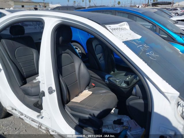 55SWF4JB0HU226972 Mercedes-Benz C 300 Luxury/sport