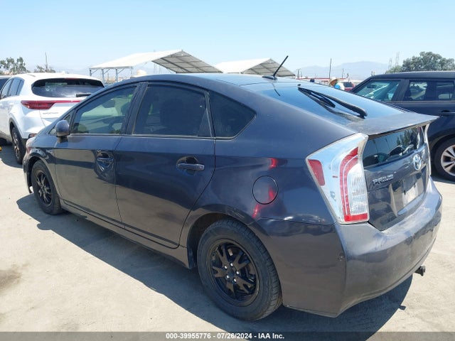 Toyota Prius Five/four/three/two 2014 JTDKN3DU9E1735361 Image 3