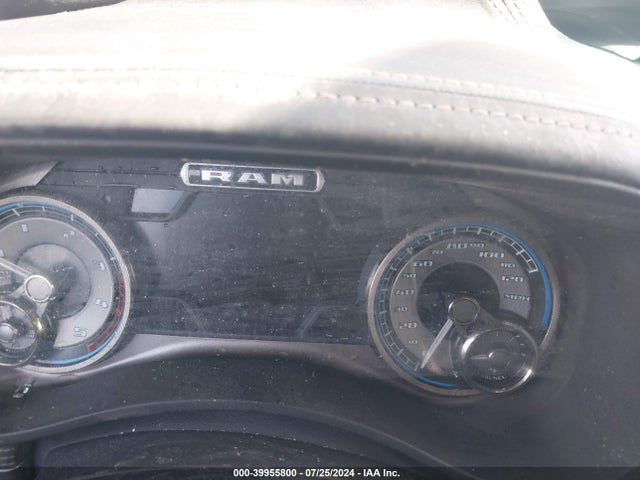 3C6UR5SL1KG701972 RAM 2500 Limited  4x4 6'4 Box