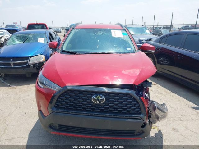 7MUCAAAGXPV063602 Toyota Corolla Cross Le