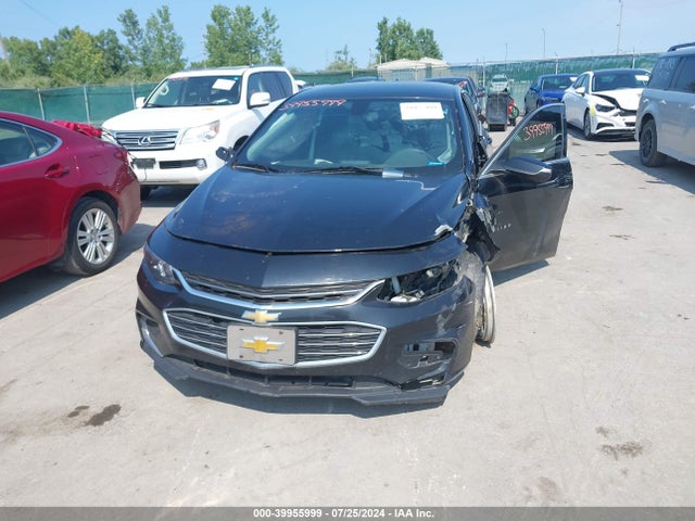1G1ZD5ST8JF262467 Chevrolet MALIBU LT