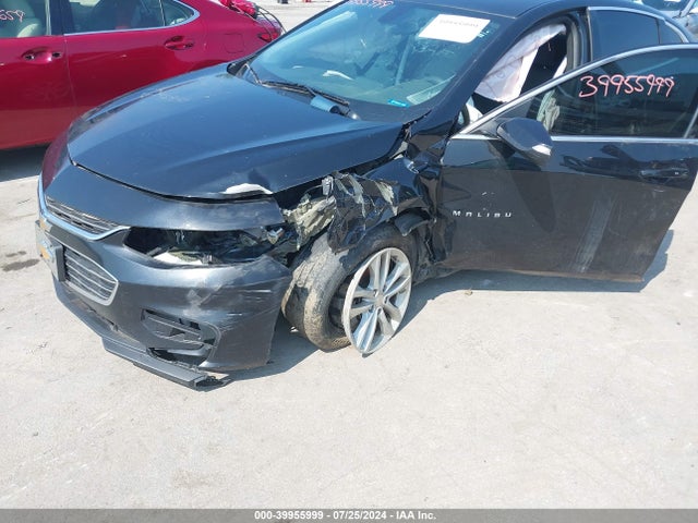 1G1ZD5ST8JF262467 Chevrolet MALIBU LT