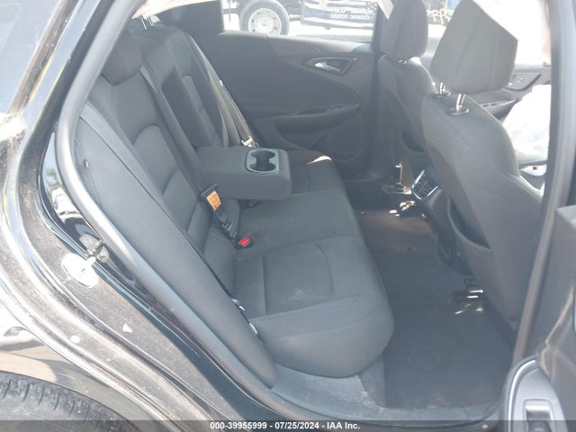 1G1ZD5ST8JF262467 Chevrolet MALIBU LT