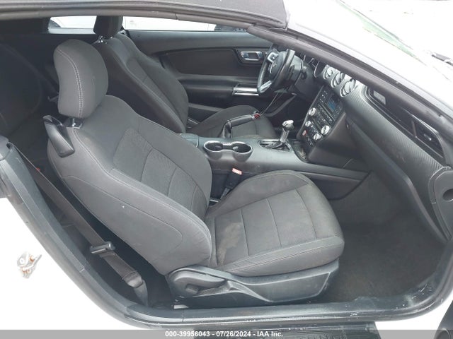 Ford Mustang V6 2015 1FATP8EM8F5396974 Image 5