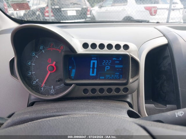 Chevrolet Sonic Lt Auto 2016 1G1JC5SH2G4173008 Image 7