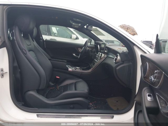 WDDWJ4JB7JF631363 Mercedes-Benz C 300