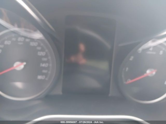 WDDWJ4JB7JF631363 Mercedes-Benz C 300