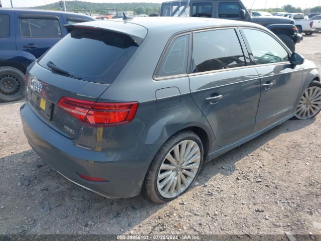 WAUUPBFF0HA082920 Audi A3 E-tron 1.4t Premium