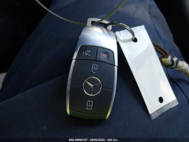 55SWF8EB8KU286071 Mercedes-Benz C 300 4matic