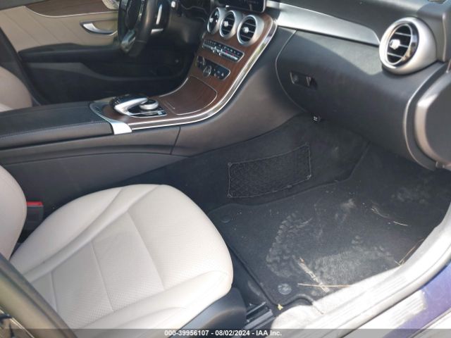 55SWF8EB8KU286071 Mercedes-Benz C 300 4matic