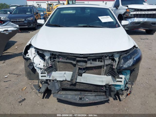 1G1ZG5ST8NF108533 Chevrolet Malibu Fwd Rs