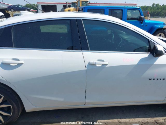 1G1ZG5ST8NF108533 Chevrolet Malibu Fwd Rs