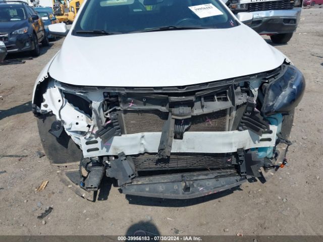 1G1ZG5ST8NF108533 Chevrolet Malibu Fwd Rs