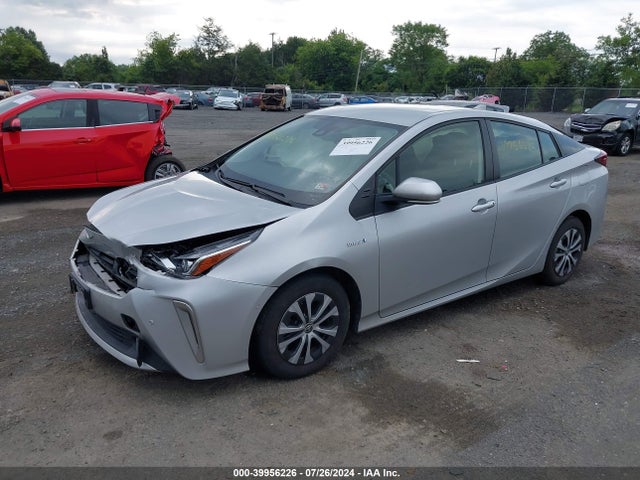 Toyota Prius Le Awd-e 2021 JTDL9MFU4M3031146 Image 2