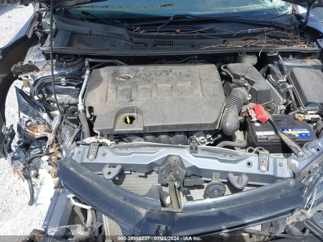 Toyota COROLLA LE 2018 2T1BURHE1JC021531 Image 10