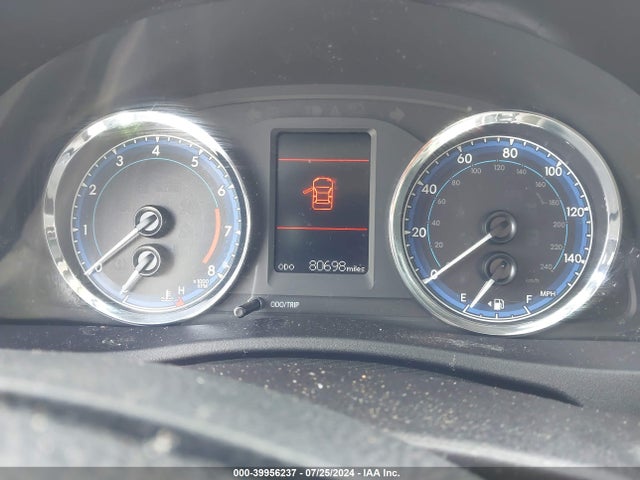 Toyota COROLLA LE 2018 2T1BURHE1JC021531 Image 7