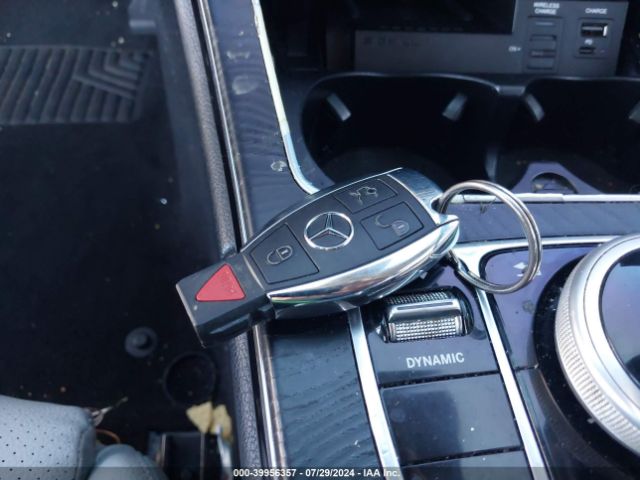 55SWF4JB9GU144852 Mercedes-Benz C 300 Luxury/sport