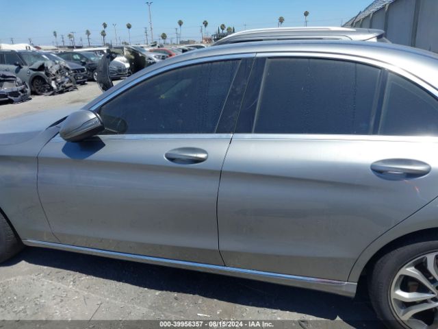 55SWF4JB9GU144852 Mercedes-Benz C 300 Luxury/sport