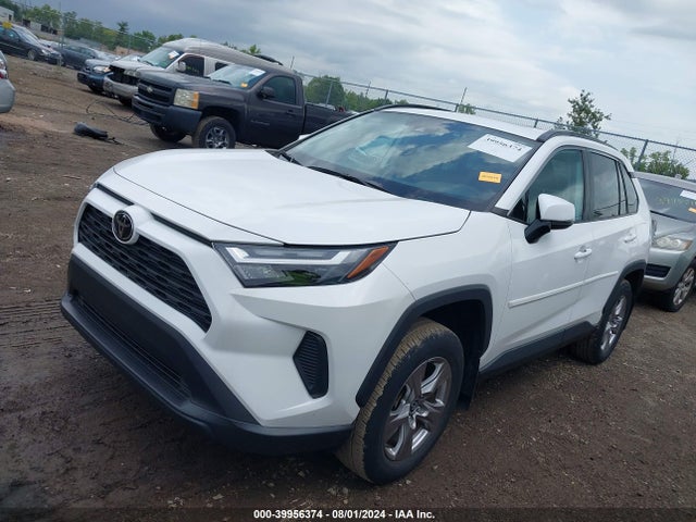 Toyota Rav4 Xle 2022 2T3P1RFV1NC261404 Image 2