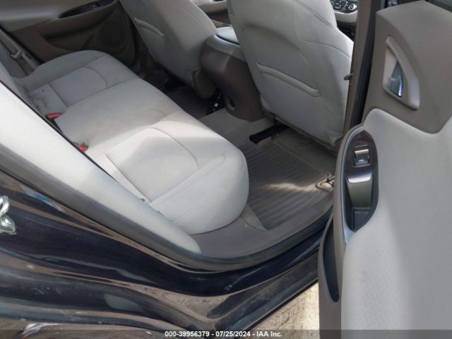1G1ZB5ST8NF190083 Chevrolet Malibu Fwd Ls