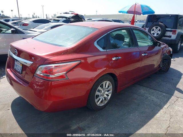 Nissan Altima 2015 1N4AL3AP5FC439331 Image 16