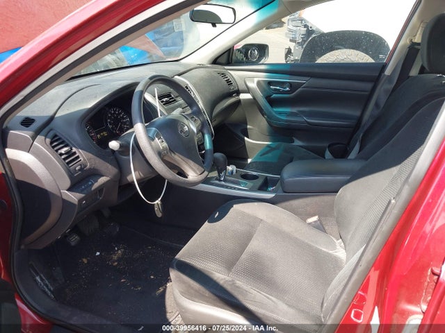 Nissan Altima 2015 1N4AL3AP5FC439331 Image 17