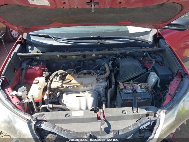 Toyota RAV4 LE 2015 JTMZFREV3FJ055964 Image 10