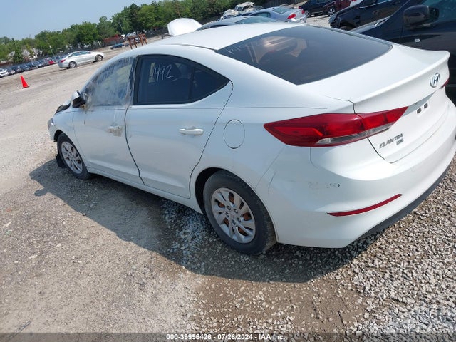 5NPD74LF6JH238590 Hyundai ELANTRA SE