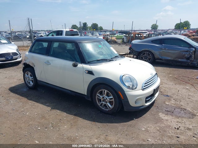 2013 MINI HARDTOP WMWSU3C51DT692471 Photo 0
