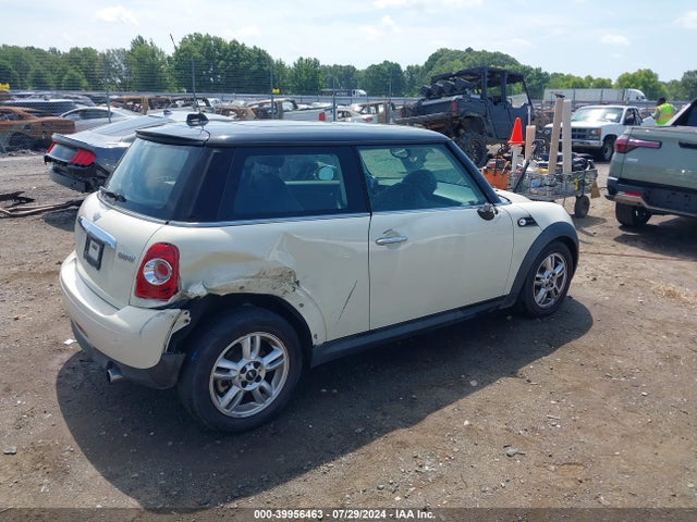 2013 MINI HARDTOP WMWSU3C51DT692471 Photo 3
