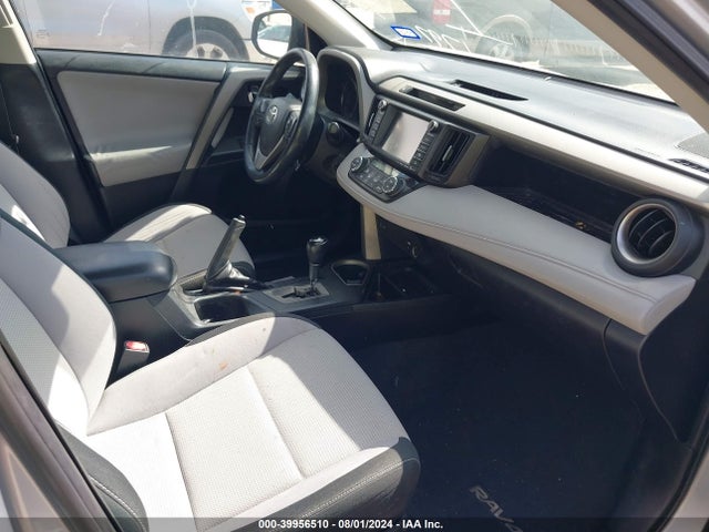 Toyota Rav4 Xle 2017 2T3WFREV0HW331797 Image 5