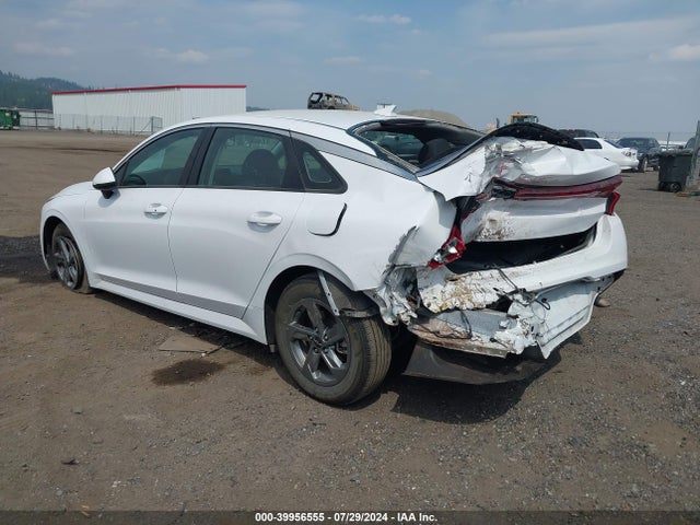 KIA K5 LXS 2023 5XXG14J20PG194914 Image 3