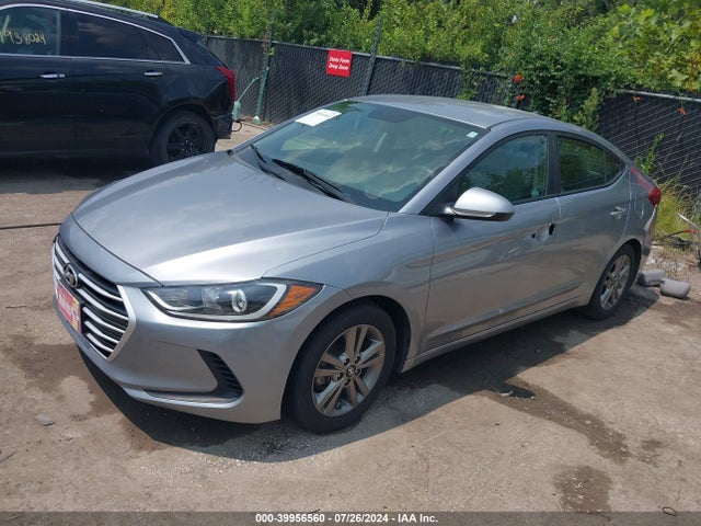 Hyundai ELANTRA SE 2017 5NPD84LF7HH091588 Image 2