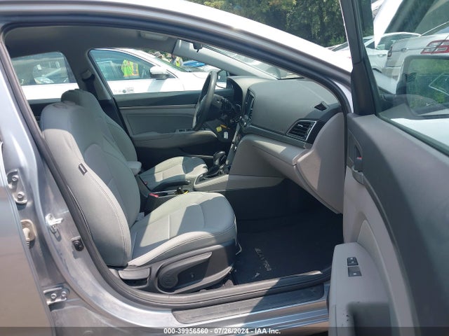 Hyundai ELANTRA SE 2017 5NPD84LF7HH091588 Image 5