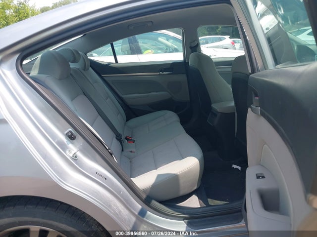 Hyundai ELANTRA SE 2017 5NPD84LF7HH091588 Image 8