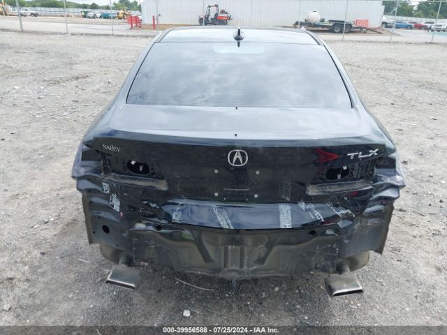19UUB2F31JA008324 Acura TLX