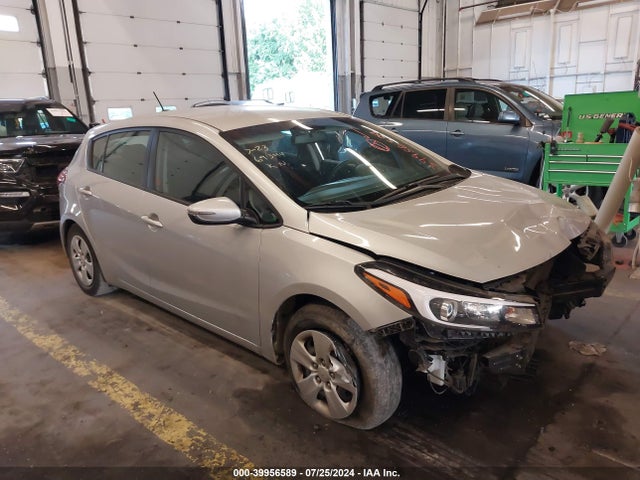 KIA FORTE LX 2017 KNAFK5A80H5731092 Image 1