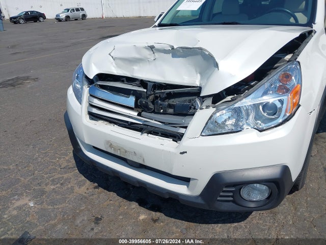 Subaru Outback 2.5i Premium 2014 4S4BRBCC7E3281070 Image 6