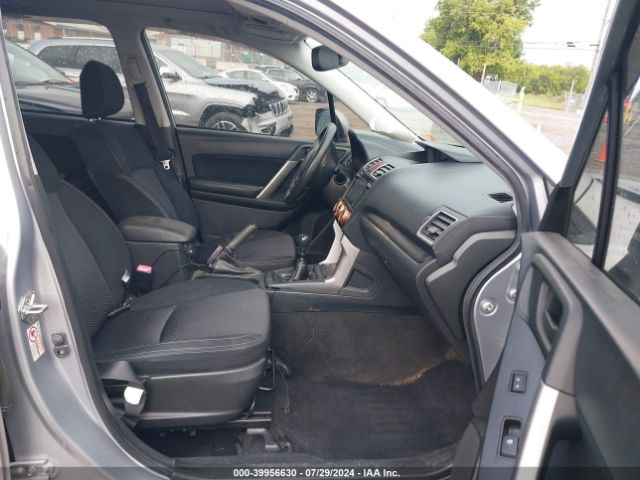JF2SJADC8GG404232 Subaru Forester 2.5i Premium