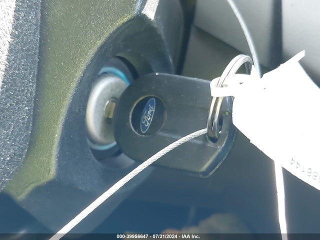 Ford ESCAPE S 2017 1FMCU0F73HUB49136 Image 11