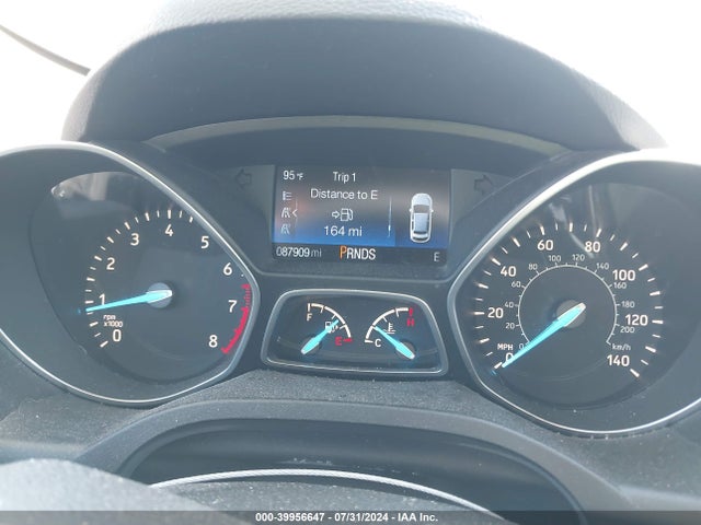 Ford ESCAPE S 2017 1FMCU0F73HUB49136 Image 7