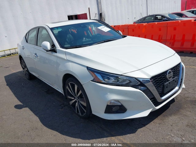 2019 1N4BL4FW8KC146625 main image