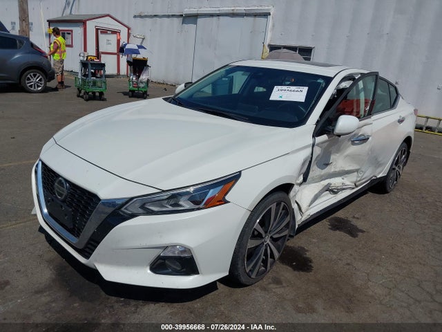 Nissan Altima 2.5 Platinum 2019 1N4BL4FW8KC146625 Image 2