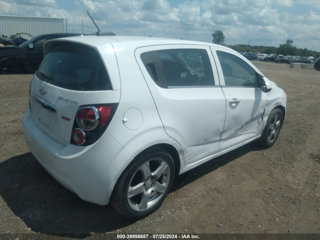 Chevrolet Sonic Ltz Auto 2016 1G1JE6SB3G4142524 Image 4