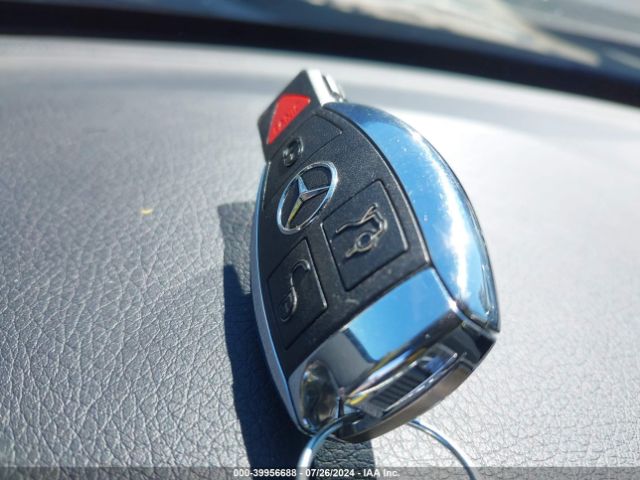 55SWF4JB6FU056100 Mercedes-Benz C 300 Luxury/sport