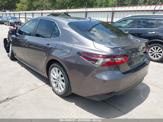 Toyota CAMRY LE 2023 4T1C11AK2PU740535 Image 3