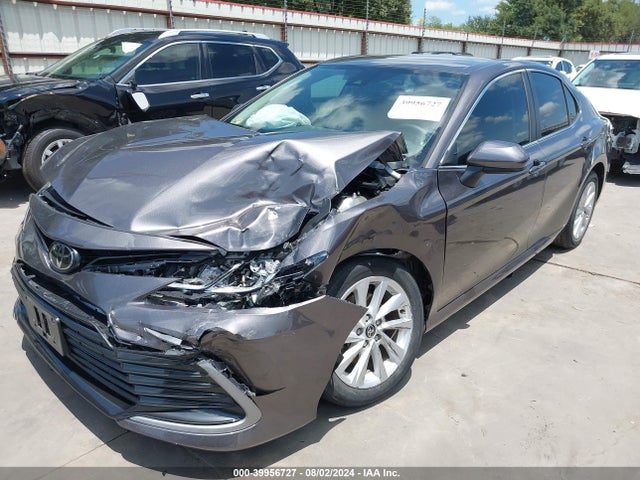 Toyota CAMRY LE 2023 4T1C11AK2PU740535 Image 6