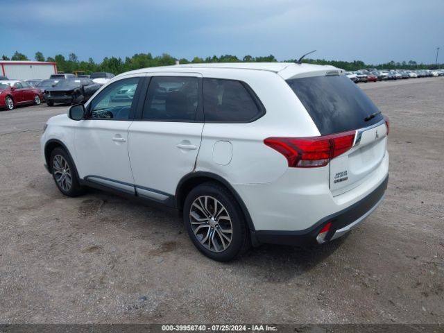 2016 MITSUBISHI OUTLANDER JA4AD2A30GZ019547 Photo 2