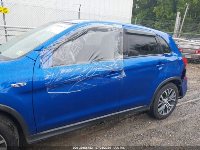JA4AP3AU3JZ028563 Mitsubishi Outlander Sport Es 2.0
