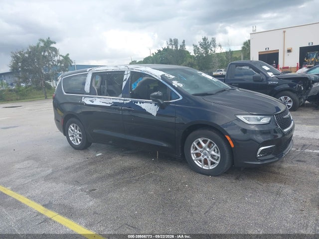 2023 Chrysler Pacifica Touring L მანქანა იყიდება აუქციონზე, vin: 2C4RC1BG3PR620985, აუქციონის ნომერი: 39956773